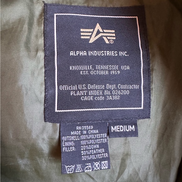 Alpha Industries Camo Down Puffer Jacket - Picture 3 of 11